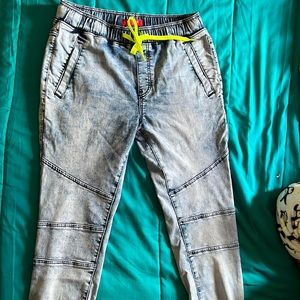 Guess pants